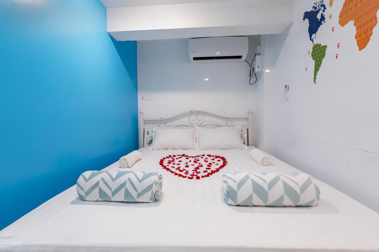 Little Monkey Hostel Янгон Екстер'єр фото